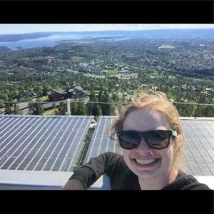 Meet your Posher, Kara